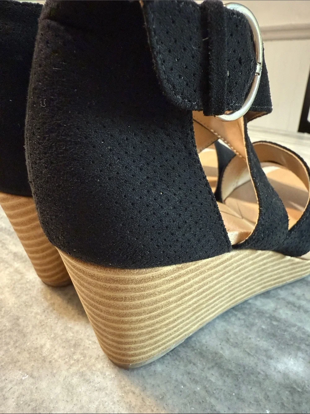 Dr. Scholl's Black Strappy Wedge High Heel Sandals Quality Comfort Size 7 - Picture 11 of 15